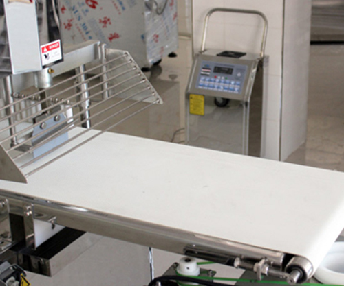 本地AORODO牌移动臭氧发生器